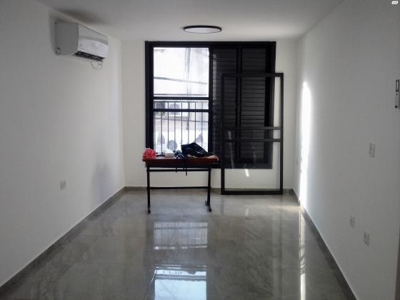 שדרות הרב יוסף חיים 8 (תל גיבורים)