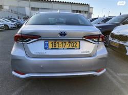 טויוטה קורולה הייבריד Sun סדאן אוט' 1.8 (98 כ''ס) בנזין 2020 למכ