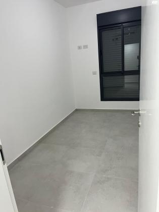 דרך השלום 17