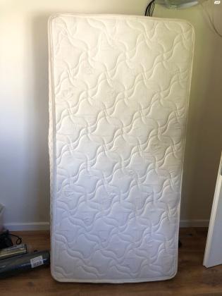 מזרון יריד עבה עמו של מיטה זוגית 1