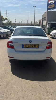 סקודה אוקטביה Ambition אוט' 1.5 (150 כ''ס) בנזין 2019 למכירה ב
