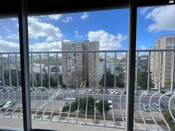 אבא הלל סילבר 64 (יזרעאליה)