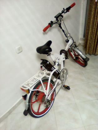אופניים חשמליות במצב מצויין מגיע