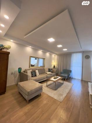 אבידן שמעון 20 (רביבים)