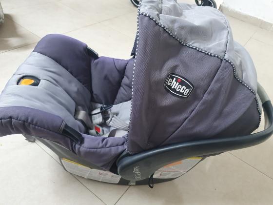 סלקל ומתאם קבוע לרכב ש