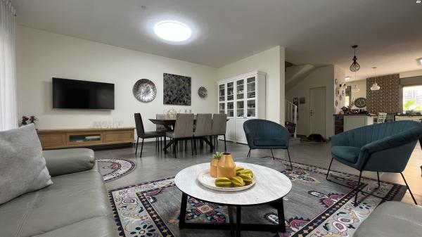 זיקו גרציאני 37 (פסגות אפק)