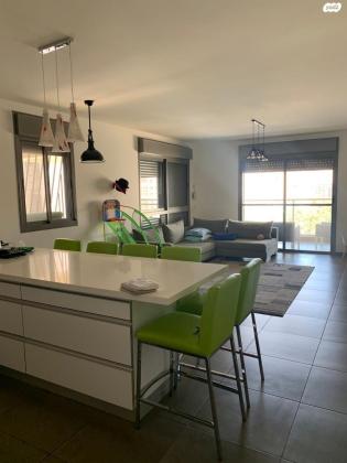 אסירי ציון 24 (נווה גן)