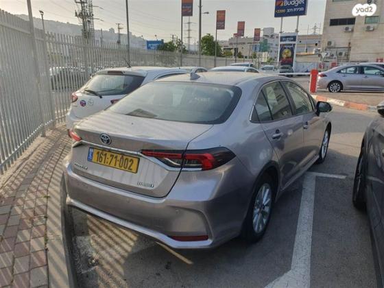 טויוטה קורולה הייבריד Sun סדאן אוט' 1.8 (98 כ''ס) בנזין 2020 למכירה ב