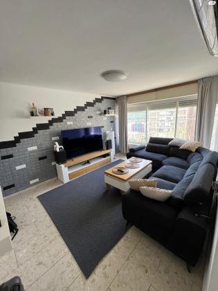 אבא הלל סילבר 64 (יזרעאליה)