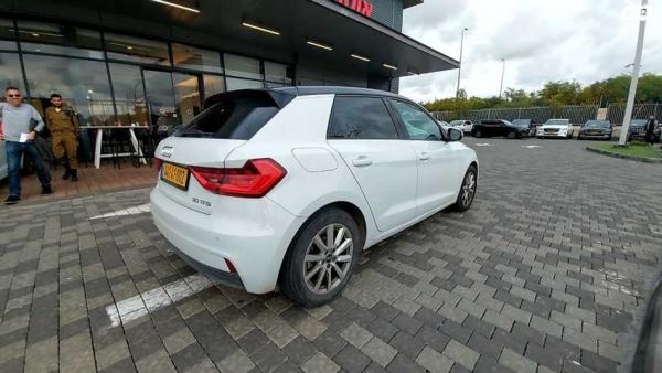 אאודי A1 Sportback Style אוט' 1.0 (110 כ''ס) בנזין 2021 למכירה בראשון לציון