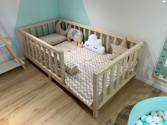 מיטת יחיד ילדים מונטסורית, עץ