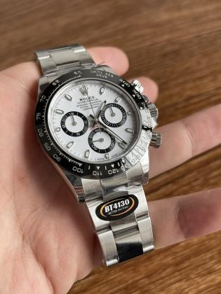 שעונים בבנייה אישית 100% זהים