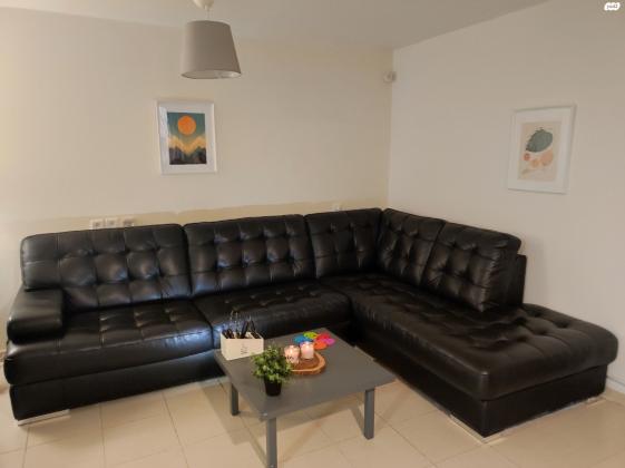 ספה מעור איטלקי איכותי ללא סימני שחיקה