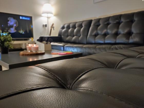 ספה מעור איטלקי איכותי ללא סימני שחיקה