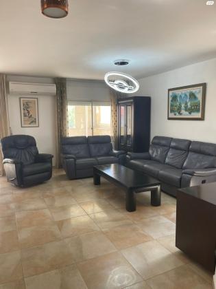 דוד ניב 27 (פסגת זאב מערב)