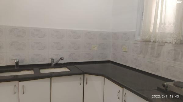 משה רחמילביץ' 70 (פסגת זאב מזרח)