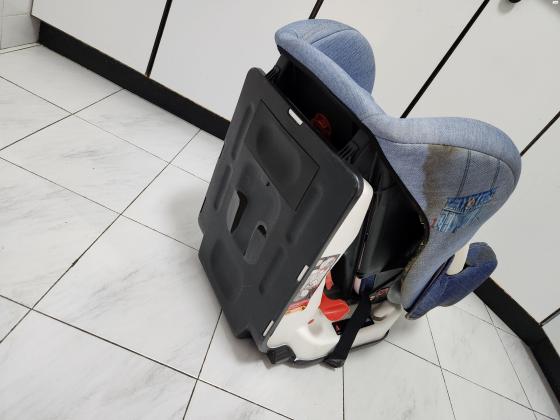 מושב בטיחות לתינוק, ניתן להתקין ברכב