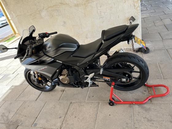 הונדה CBR500R (2022)