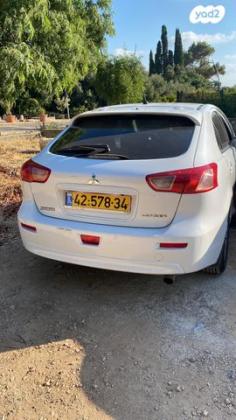 מיצובישי לנסר ספורטבק Sport אוט' 5 דל' 1.8 (140 כ"ס) בנזין 2015 למכירה בשלומי