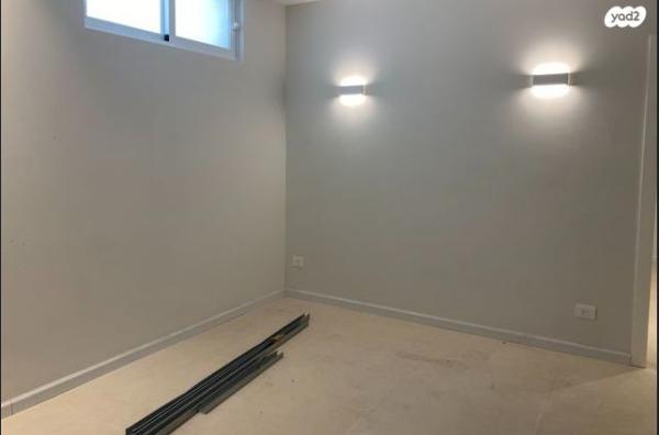 וייסבורג 14 (גני צהלה)