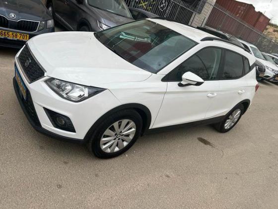 סיאט ארונה Style אוט' 1.0 (115 כ"ס) בנזין 2019 למכירה ב