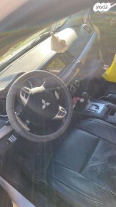 מיצובישי לנסר ספורטבק Sport אוט' 5 דל' 1.8 (140 כ"ס) בנזין 2015 למכירה בשלומי