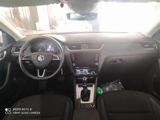 סקודה אוקטביה Ambition אוט' 1.5 (150 כ''ס) בנזין 2020 למכירה ב