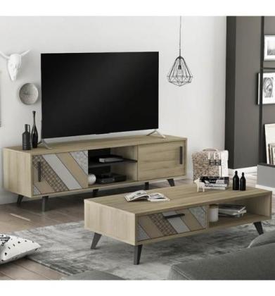 מוכרת סלון ספה, מזנון ושולחן