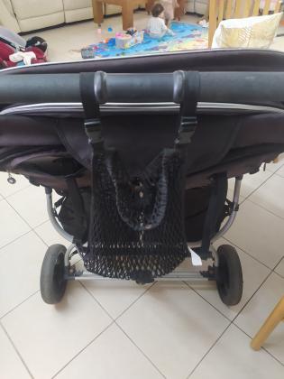 עגלת תאומים קוקומשומשת תקינה מאודנוסעת