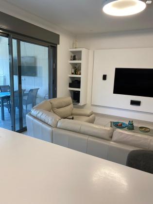 ספה פינתית מעור שניתנת להפרדה