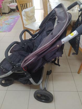 עגלת תאומים קוקומשומשת תקינה מאודנוסעת