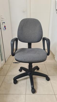 למכירה כסא משרדי / תלמיד