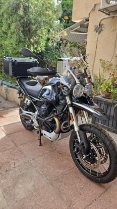 מוטוגוצי TT (2023)