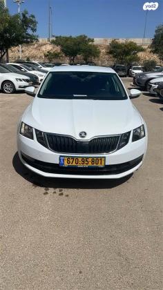 סקודה אוקטביה Ambition אוט' 1.5 (150 כ''ס) בנזין 2019 למכירה ב