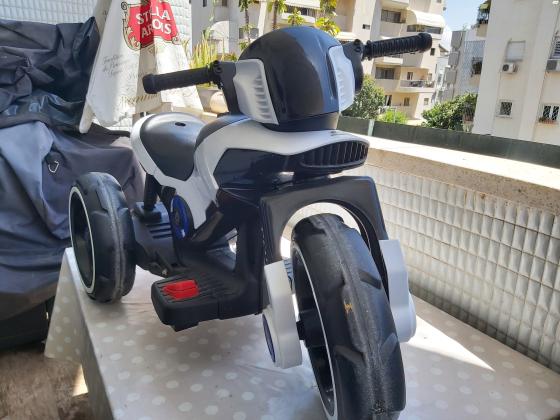 אופנוע נטען לילדים, מתאים מגיל