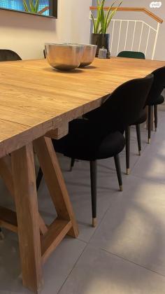 שולחן אבירים מדהים ביופיו! ענק