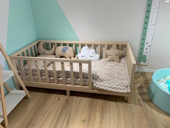 מיטת יחיד ילדים מונטסורית, עץ