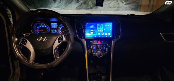 יונדאי i30 Inspire סטיישן אוט' 1.6 (135 כ"ס) בנזין 2014 למכירה בזכרון יעקב