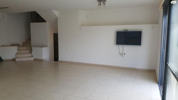 שדרות בן גוריון 55 (גבעת עדן)