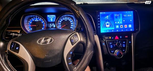 יונדאי i30 Inspire סטיישן אוט' 1.6 (135 כ"ס) בנזין 2014 למכירה בזכרון יעקב