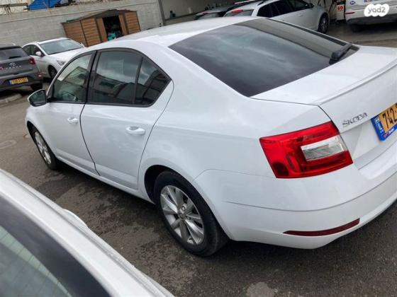 סקודה אוקטביה Ambition אוט' 1.5 (150 כ''ס) בנזין 2019 למכירה ב