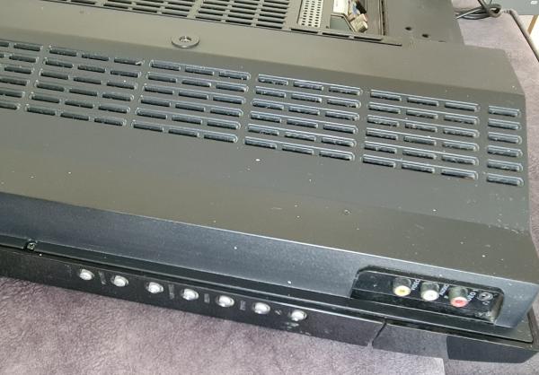 למכירהטלויזיה 26 אינטצ של מאג