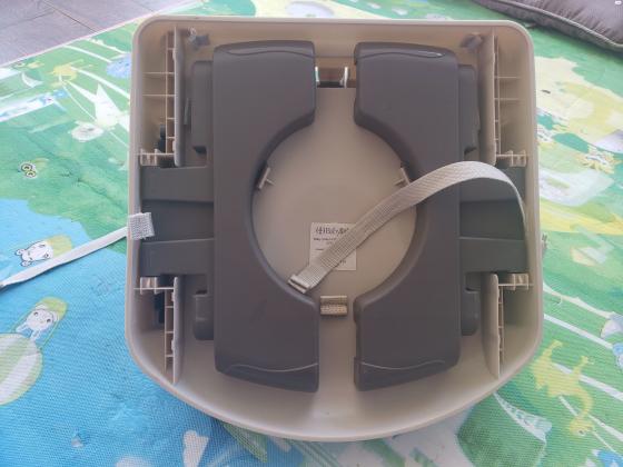 מושב הגבהה לתינוק במצב מצויין