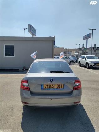 סקודה אוקטביה Ambition אוט' 1.0 (115 כ"ס) בנזין 2019 למכירה ב