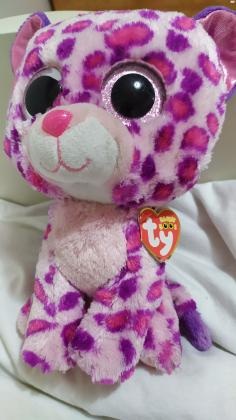 בובת מסדרת beanie של tyגודל בינוני