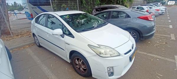 טויוטה פריוס GLI הייבריד אוט' 1.8 (99 כ"ס) בנזין 2010 למכירה באלון שבות