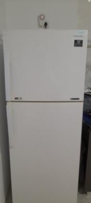 חייב להימכר !!!!!מקרר סמסונג 450ל',