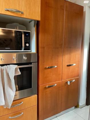 מזווה מהמם על גלגלים במצב