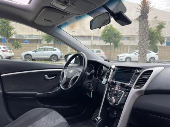 יונדאי i30 Premium אוט' 1.6 (135 כ''ס) בנזין 2016 למכירה בראשון לציון