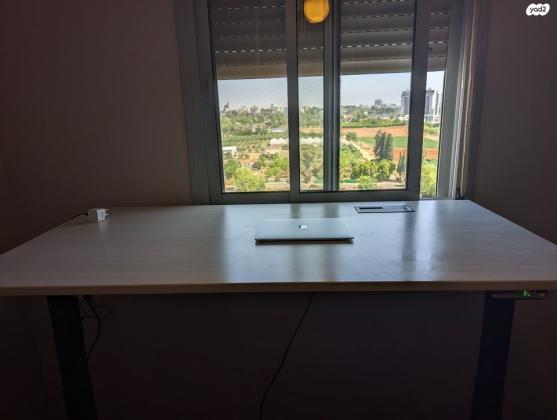 Steelcase הם היצרן המוביל בעולם